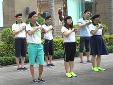 Người mang âm nhạc đến với lớp học không lời