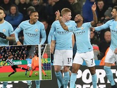 Man City lập kỷ lục thắng liền 18 trận ở Premier League
