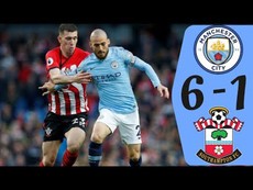 Man City - Southampton (6-1): Chơi 'tennis', lấy ngôi đầu