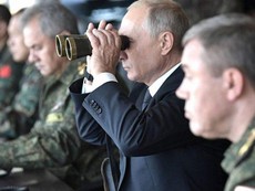 Nhận lệnh ông Putin, lực lượng vũ trang Nga sẵn sàng chiến đấu