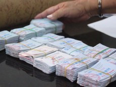 Clip: Bộ sưu tập hàng ngàn vé xe buýt của cụ bà 81 tuổi