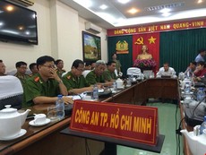 Clip Tướng Phan Anh Minh và CATP họp báo vụ quán 'Xin Chào'