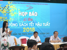 Đường sách Tết Mậu Tuất 2018 có gì hấp dẫn?