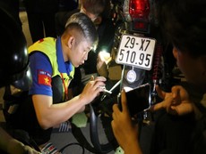 SOS Hướng Nam: Biệt đội cứu hộ miễn phí trong đêm