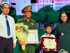 TP HCM tuyên dương 183 gia đình tiêu biểu năm 2020