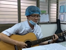 Đà Nẵng: Xúc động clip Bác sĩ bệnh viện C hát trong tâm dịch