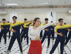 TP.HCM: Trường THPT đầu tiên đưa môn Dancesport vào dạy