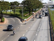 Hàng ngàn người dân trở lại TP.HCM sau kỳ nghỉ lễ