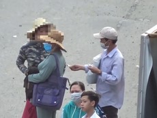 Video: Bị móc sạch tiền, vàng ở Suối Tiên, nạn nhân phẫn nộ