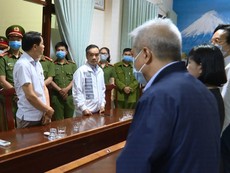 Bắt giam nguyên GĐ Sở Y tế Đắk Lắk và khởi tố 9 thuộc cấp