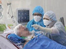 Bệnh nhân 91 đã có thể xoay đầu theo y lệnh của bác sĩ