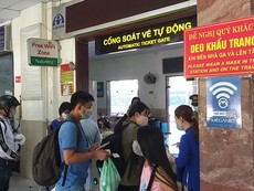 Bến xe, sân bay, nhà ga ngày thứ 2 giãn cách xã hội