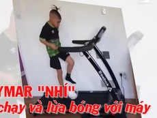 'Tiểu Neymar' chạy và lừa bóng với máy