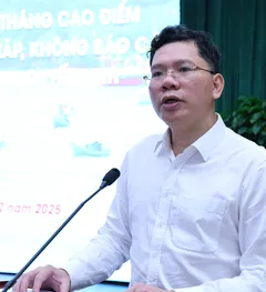 TP.HCM tổng kết tháng cao điểm IUU: Không còn tàu cá mất kết nối, quyết liệt gỡ thẻ vàng EC