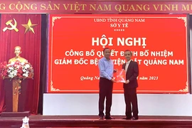 Nguyên Phó Giám đốc Sở Y tế Dương Ngọc Vinh được bổ nhiệm làm Giám đốc Bệnh viện mắt tỉnh Quảng Nam. Ảnh: TN