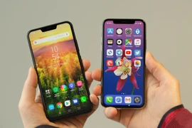 5 mẫu smartphone ăn theo thiết kế của iPhone X