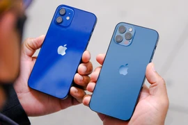 iPhone 12