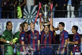 Bị tòa án buộc tội, Barcelona có thể bị cấm dự Champions League