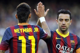 Neymar dò thám lối quay về Barca, khó khăn cản HLV Xavi