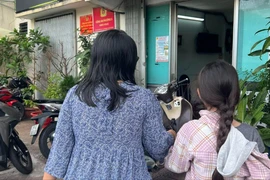 Làm rõ vụ ‘bé gái nước ngoài nghi bị dâm ô’ ở quận Tân Bình