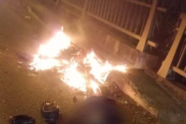 1 người tử vong, xe máy cháy rụi sau tai nạn tại TP Thủ Đức
