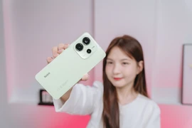 Nhiều mẫu điện thoại giảm giá mạnh dịp lễ 30-4