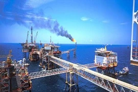 Tiết lộ thu nhập khủng của lãnh đạo PVN