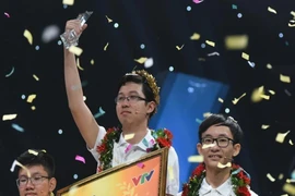 Hành trình vô địch Olympia 2017 của 'Cậu bé Google' 
