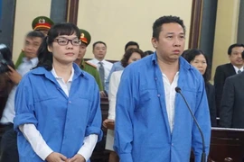 Huyền Như hầu tòa từ khi sinh con đến khi con 6 tuổi 