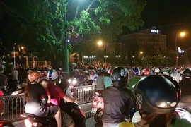 Nhóm người quá khích lại phá trụ sở tỉnh Bình Thuận
