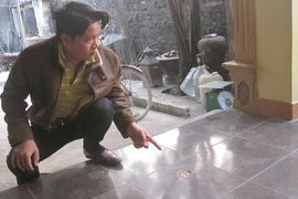 12 bị can gây rối, ném mìn vào đám hỏi bị khởi tố