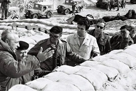 Cuộc đời cựu Thủ tướng Israel qua ảnh