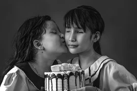 Xúc động ngắm những thước ảnh “vượt qua bóng tối”
