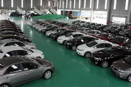 Làm gì để nhiều người Việt có ôtô?
