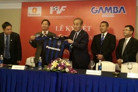 PVF hợp tác Gamba Osaka