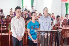 Giải tán đám nhậu, dân phòng bị côn đồ đuổi đánh nhập viện