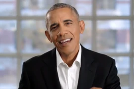 Lãng mạn clip ông Obama làm tặng vợ kỷ niệm 25 năm