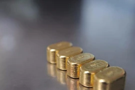Trung Quốc bắt giữ người buôn lậu, giấu vàng 'chỗ kín'