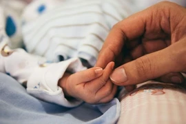Kiện cha mẹ vì sinh ra mình mà không hỏi ý trước