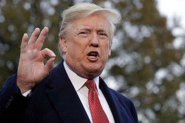 Ông Trump hoãn áp thuế vô thời hạn với Mexico