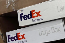 Trung Quốc nghi FedEx giữ 100 gói hàng của Huawei