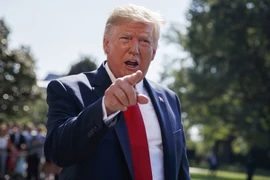 Ông Trump đã ký ban hành luật về Hong Kong