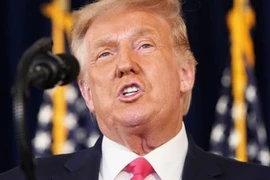Ông Trump nói về đại dịch COVID-19 tại một cuộc họp báo ở bang New Jersey, Mỹ. Ảnh: REUTERS/CNBC