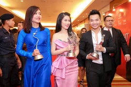 Phim Hồng Ánh đạo diễn thắng ba giải ở LHP quốc tế