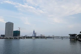 Đà Nẵng sắp đóng cầu sông Hàn để thử tải