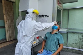 Đà Nẵng xét nghiệm COVID-19 cho đại diện gần 66.000 hộ