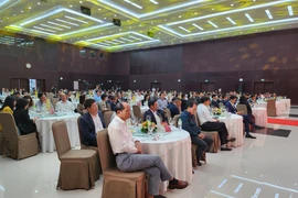 Bí thư Đà Nẵng cam kết không để doanh nghiệp nào bị bỏ lại phía sau