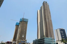 Đà Nẵng yêu cầu giữ an toàn các công trình cao tầng đang thi công trước bão Trà Mi