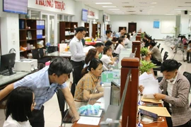 Đà Nẵng muốn thưởng thêm tiền cho cán bộ làm xuất sắc nhiệm vụ