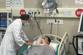 Vụ cháy chung cư mini: Còn 1 bệnh nhân thở máy, chỉ số sinh tồn chưa cải thiện